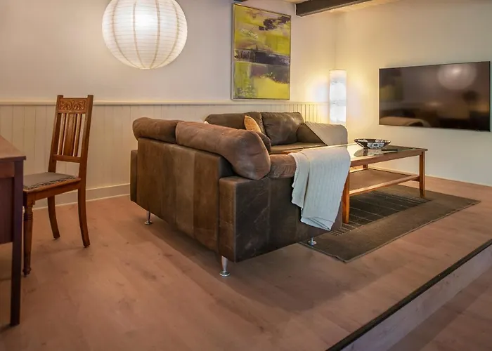 Δωμάτια σε οικογενειακή κατοικία Cosy One